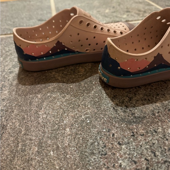 Native Jefferson Shoe 13 - Picture 2 of 4